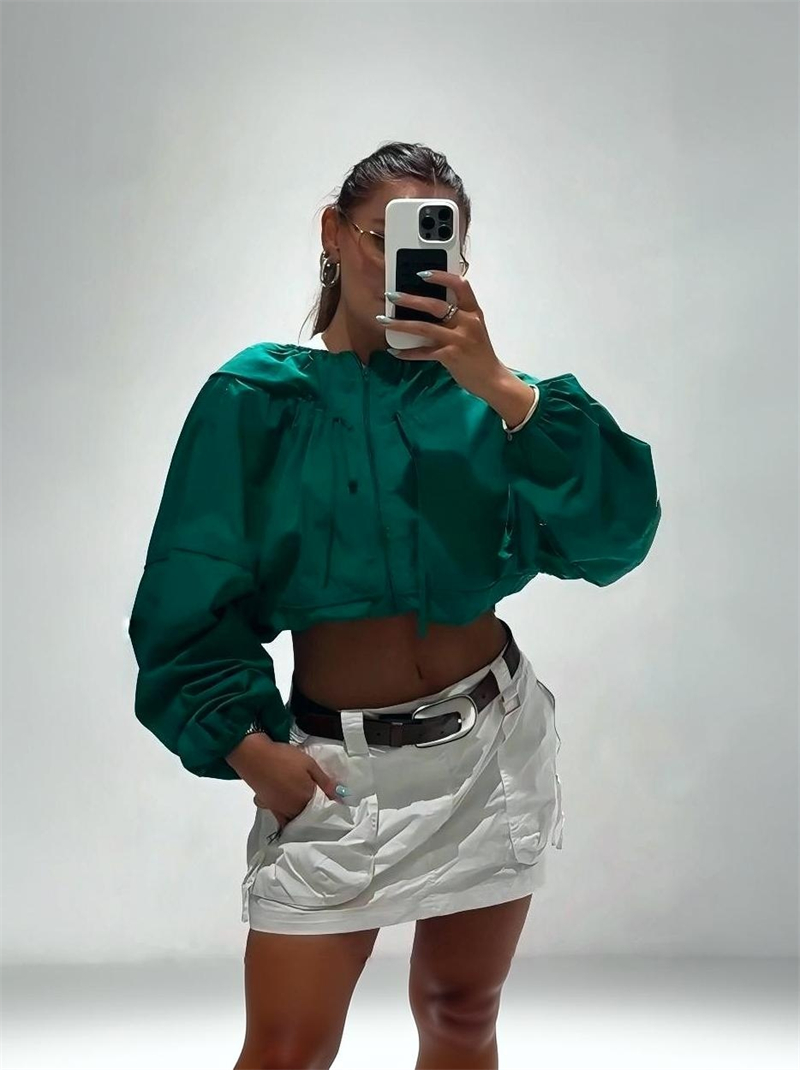 Chaqueta con capucha de tejido - Street Fashion Trends 2026 reseña y precio